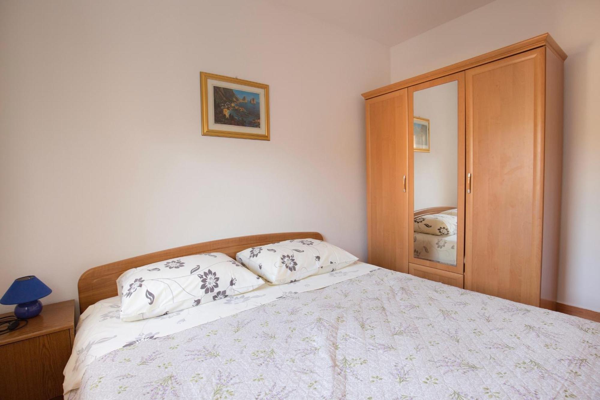 Apartments By The Sea Vis - 8526 Room photo